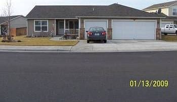 2nd image of 2219 NW Eucalyptus Dr