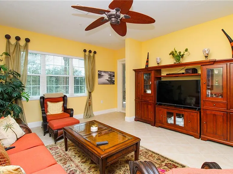9224 Campanile Cir #203 — Photo 26