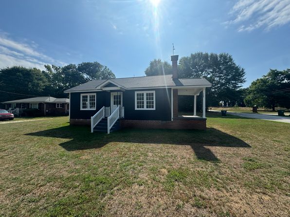 1166 N Cherokee Rd