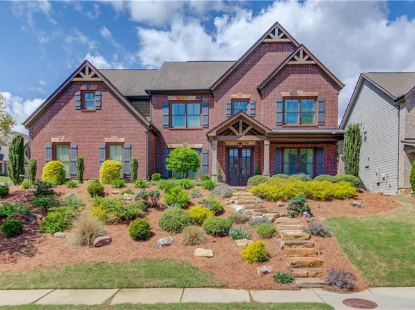 2631 Moon Chase Ln, Buford, GA 30519