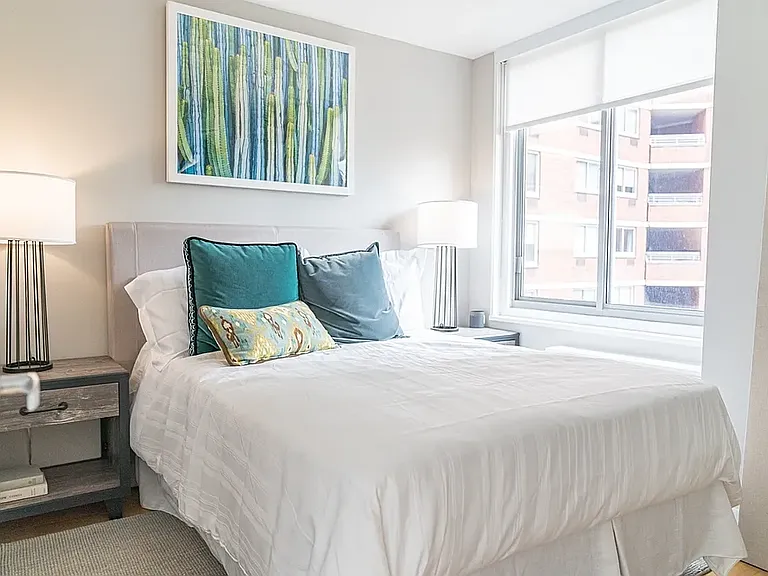 484 2nd Ave #3C — Photo 3