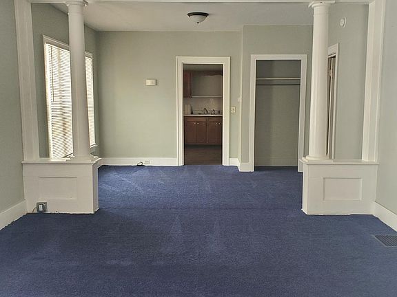 3rd image of 1517 Quarry Ave NW #1
