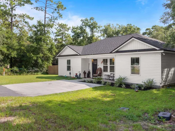 17 Duane Dr, Crawfordville, FL 32327
