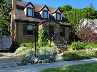 1053 W Forest Ave, Muskegon, MI 49441