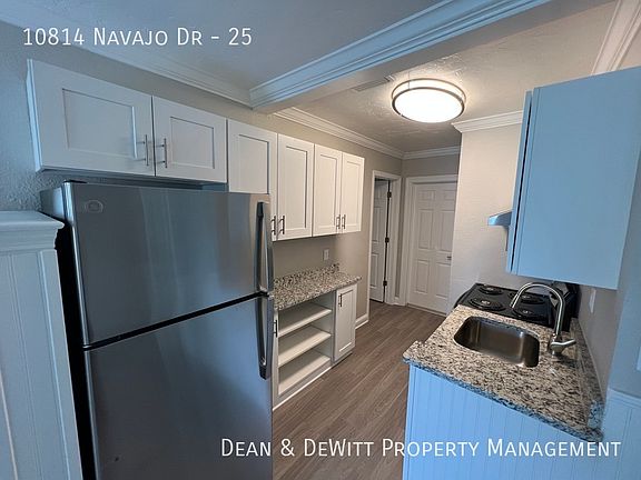 5th image of 10814 Navajo Dr APT 25