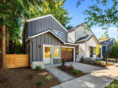 5613 43rd Avenue NE, Seattle, WA, 98105