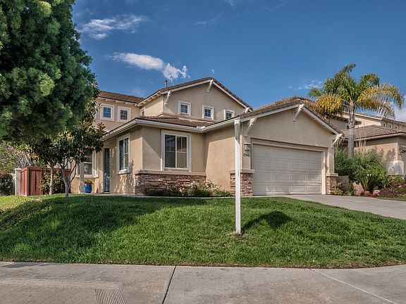 3rd image of 11946 Zirbel Ct