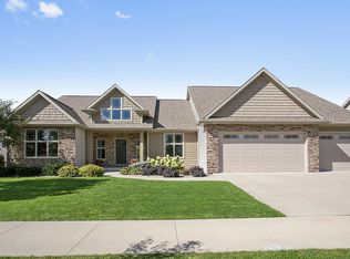 3301 S Tahoe Ln, Appleton, WI 54915