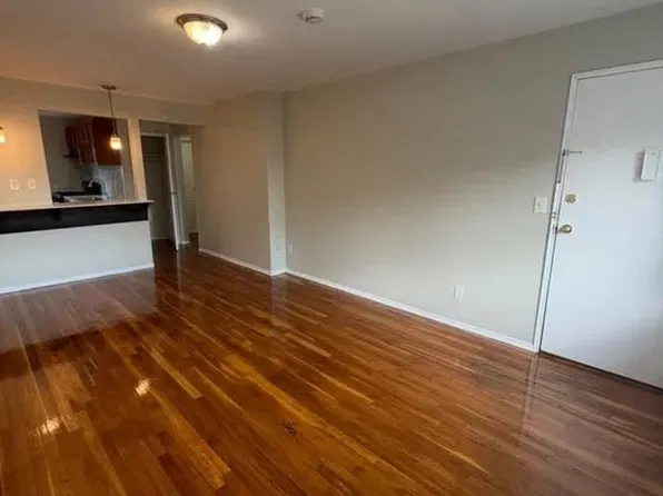 111-112 Lincoln Ave, Newark, NJ