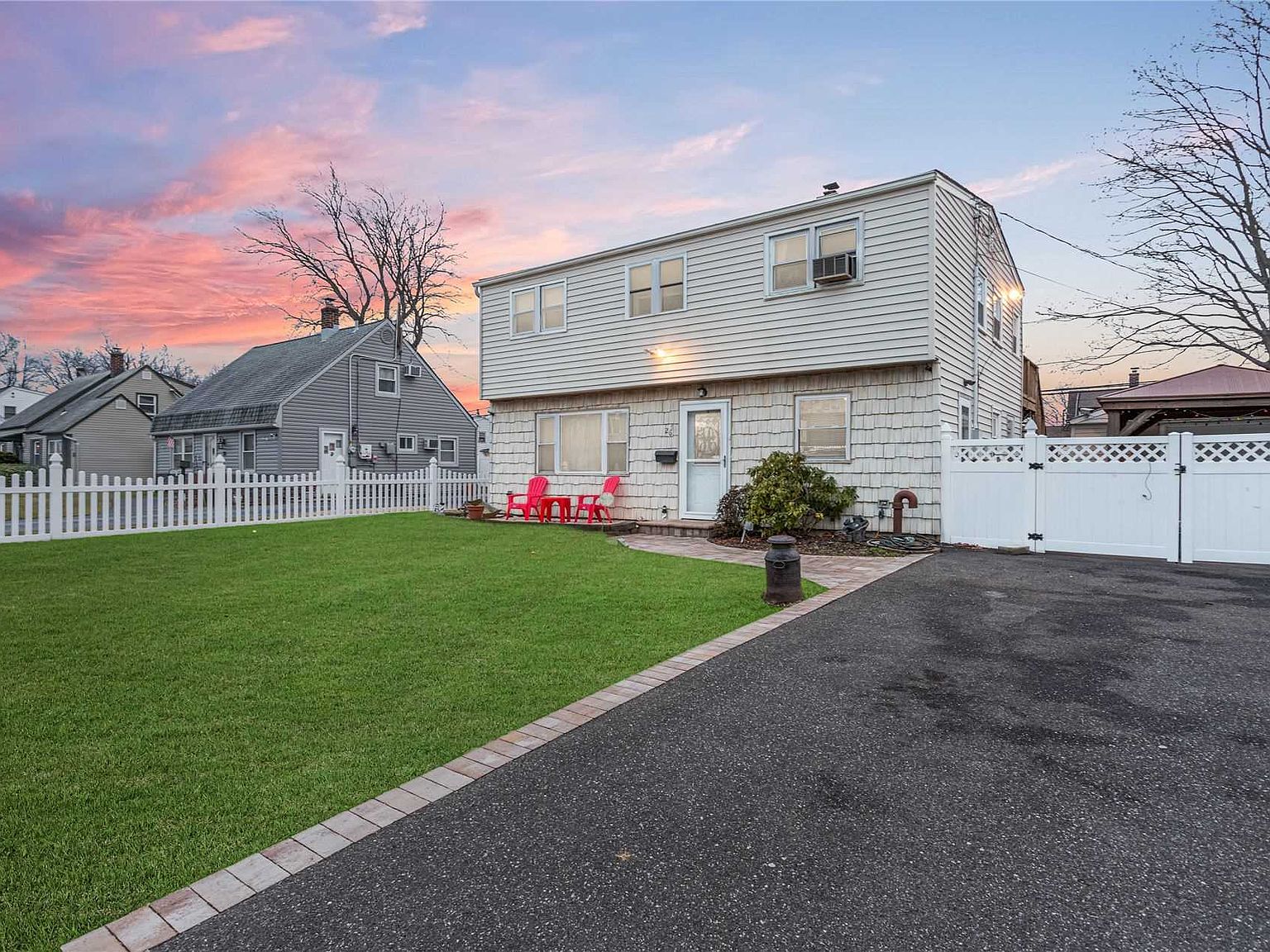 26 Clay Lane, Levittown, NY 11756 Zillow