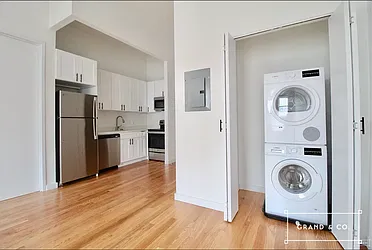 275 Harman Street, #2A