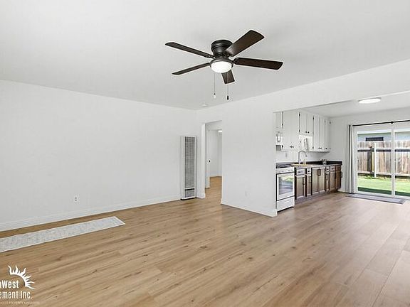 3rd image of 534-38 Emory St #536