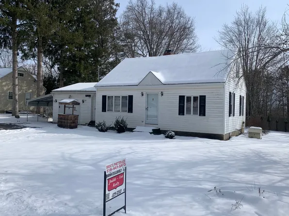 149 Log City Rd, Amsterdam, NY 12010