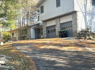 104 Pederson Pond E, Milford, PA 18337