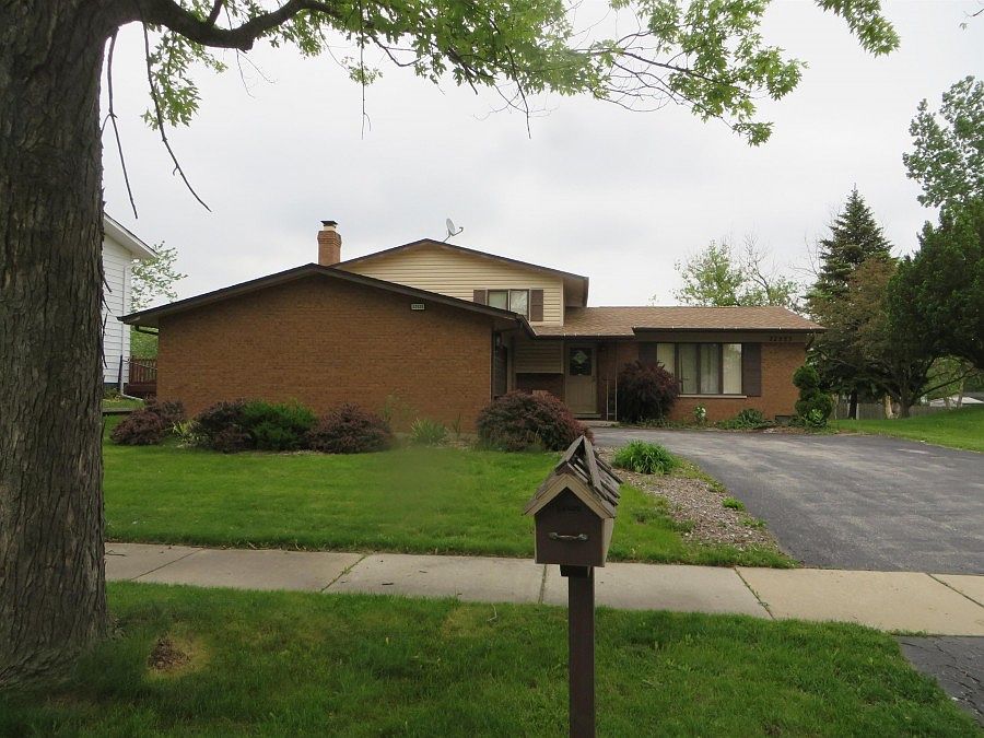 1st image of 22533 Arquilla Dr