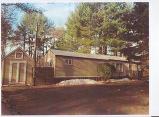 33 Hersey Ln, Newmarket, NH 03857