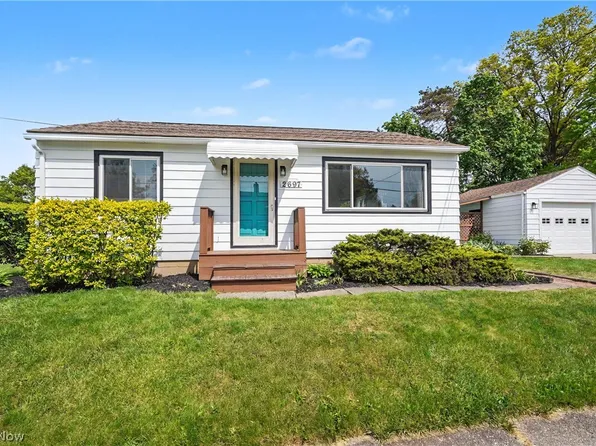 2697 8th St, Cuyahoga Falls, OH 44221