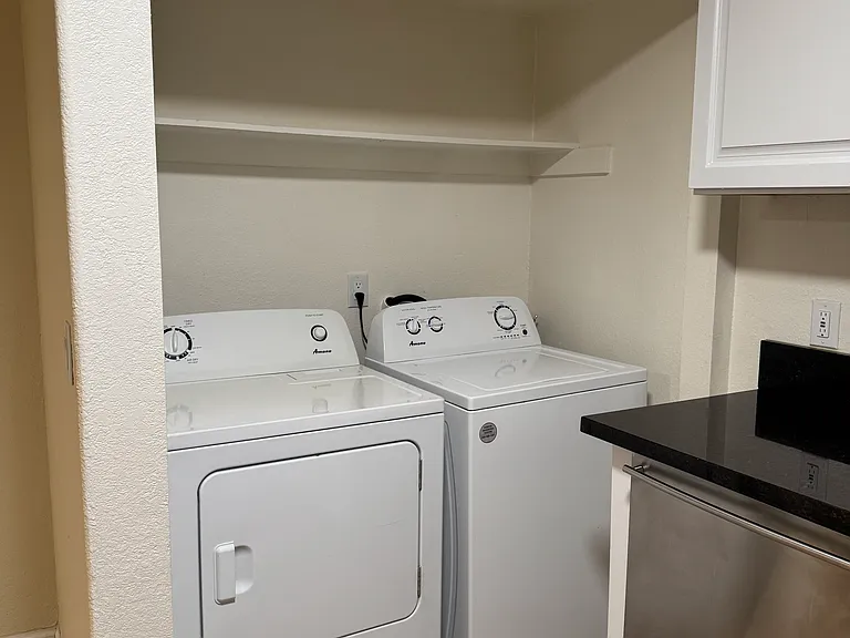 3520 Y St #2 — Photo 6