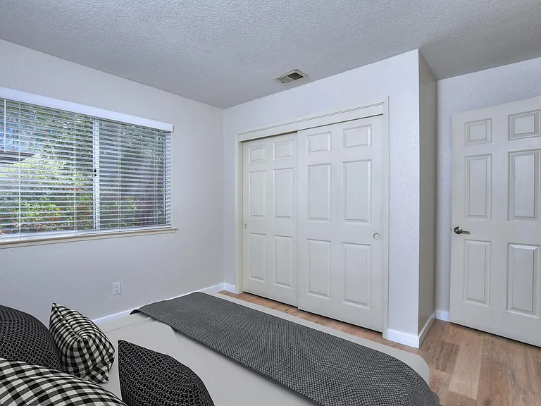 1494 Aarhus Dr — Photo 23