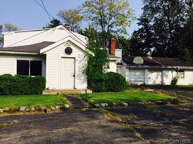 1st image of 6881 Wayne Dr