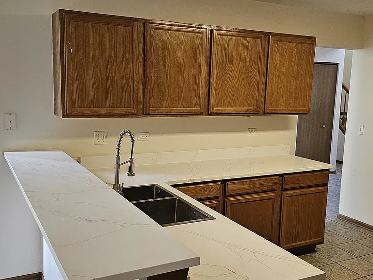 615 Arrowwood Ct — Photo 8