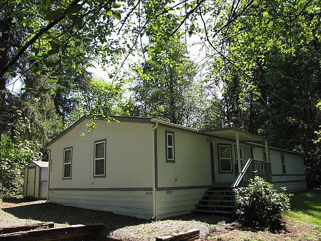 1st image of 5812 164th St SE
