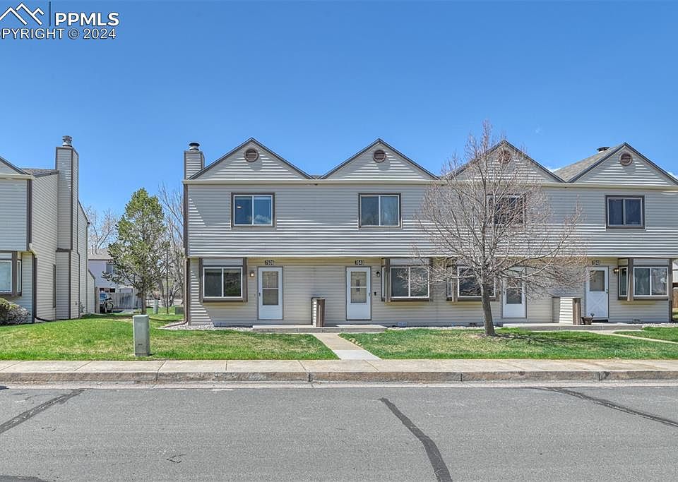 1st image of 7636 Clover Hill Dr