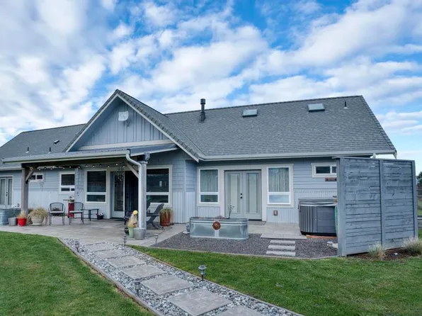 (undisclosed Address), Sequim, WA 98382