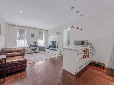 2 Spruce St #3H, Great Neck, NY, 11021