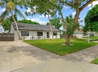 20620 SW 120th Pl, Miami, FL 33177