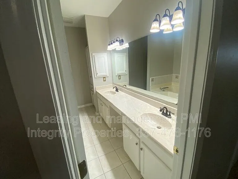 101 Seneca Cir — Photo 7