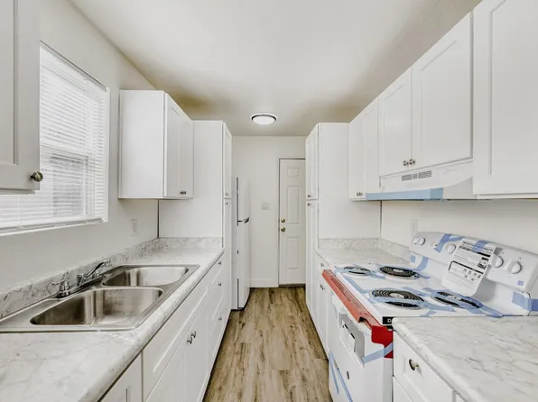 1014 N 4th St APT 1, Las Vegas, NV 89101