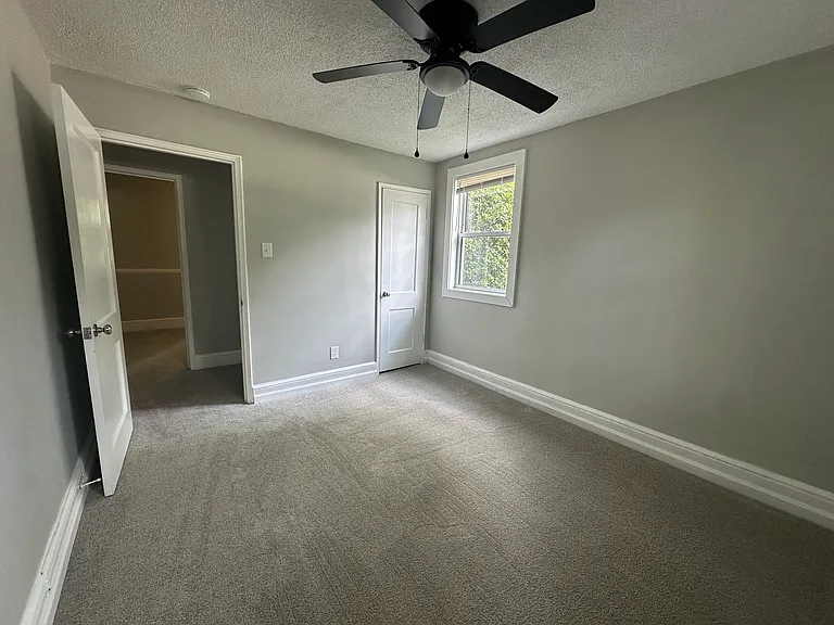 1078 Otis Blvd — Photo 6