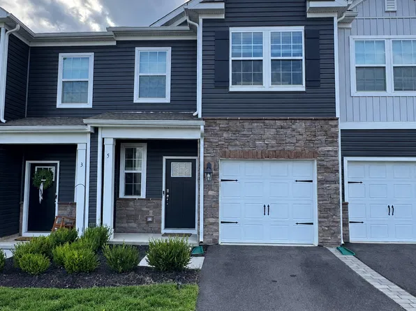 5 Alexander Way, Westampton, NJ 08060