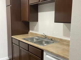 1755 Sherman Pl #203, Long Beach, CA 90804