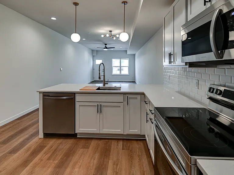 4881 Lacy Rd — Photo 37