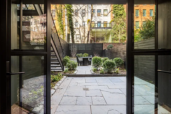 Sold by Compass | media 11