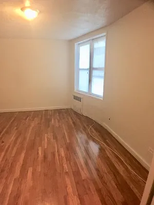 Rented by Roberto Guilbet, LREB | media 35