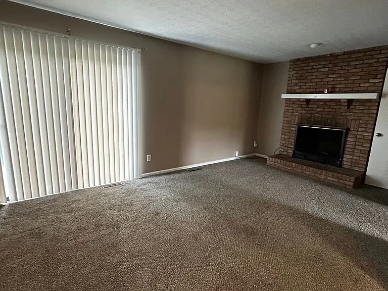 5953 Rock Glen Ct #55 — Photo 4