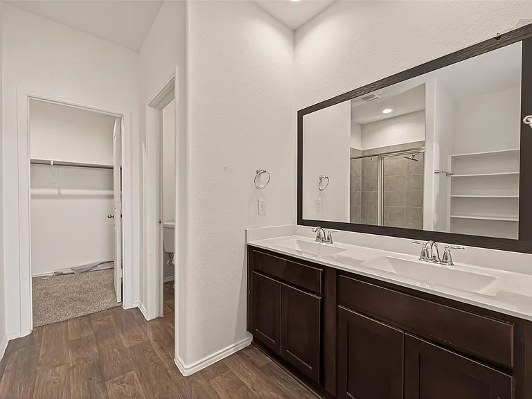 1706 Cooper Bluff Ct — Photo 30