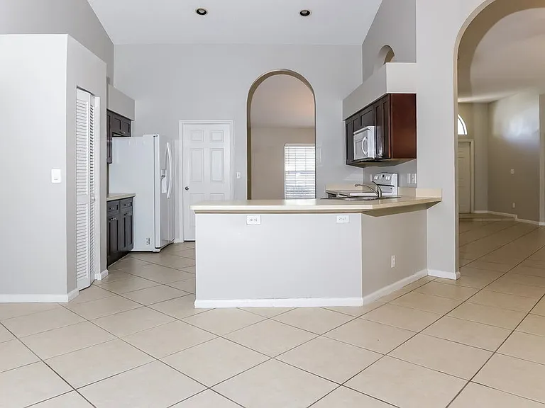 13789 Geranium Pl — Photo 6