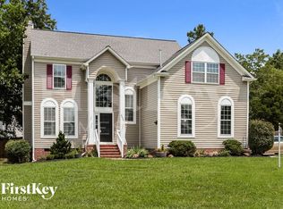 3900 Gisbourne Dr, Jamestown, NC 27282