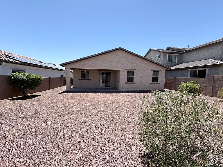 20432 W Carlton Mnr — Photo 35