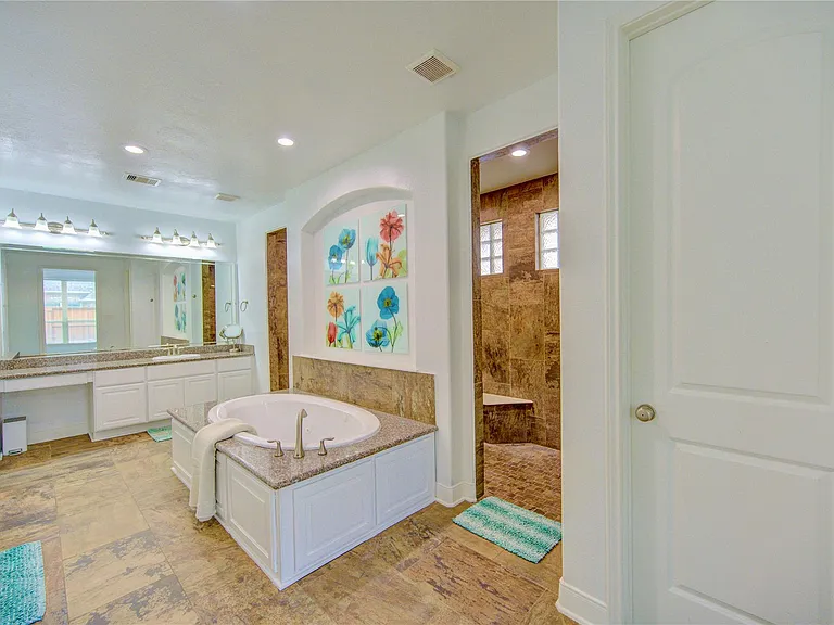 10702 Claythorne Ct — Photo 26