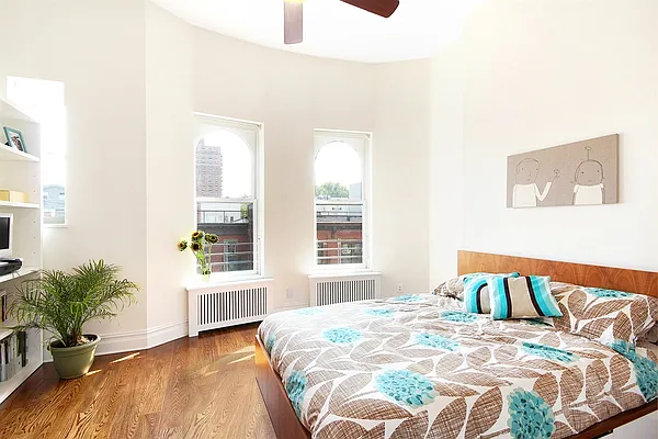 Sold by Corcoran | media 18