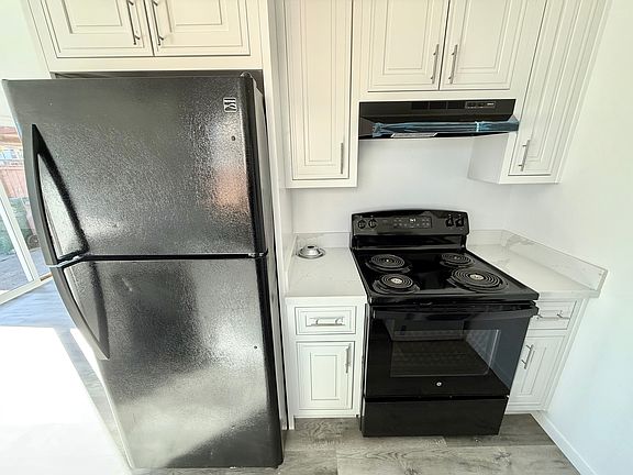4th image of 431 S 45th St #423