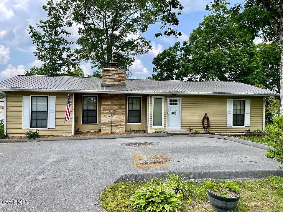 9545 Cherokee Trl, Crossville, TN 38572 MLS 1228045 Zillow