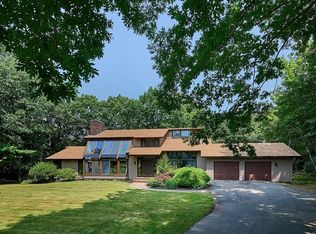 6 Blue Sky Dr, Westfield, MA 01085