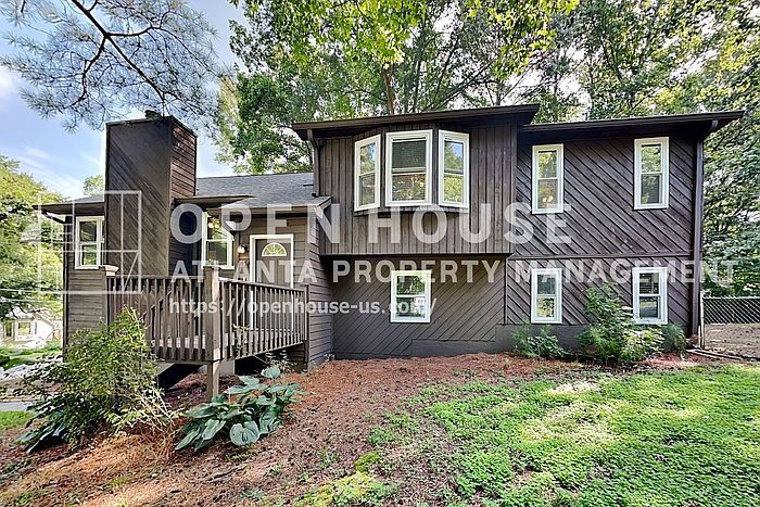 1st image of 451 Monroe Trce NW