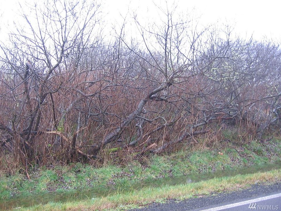 1st image of 201 Canal Dr NE